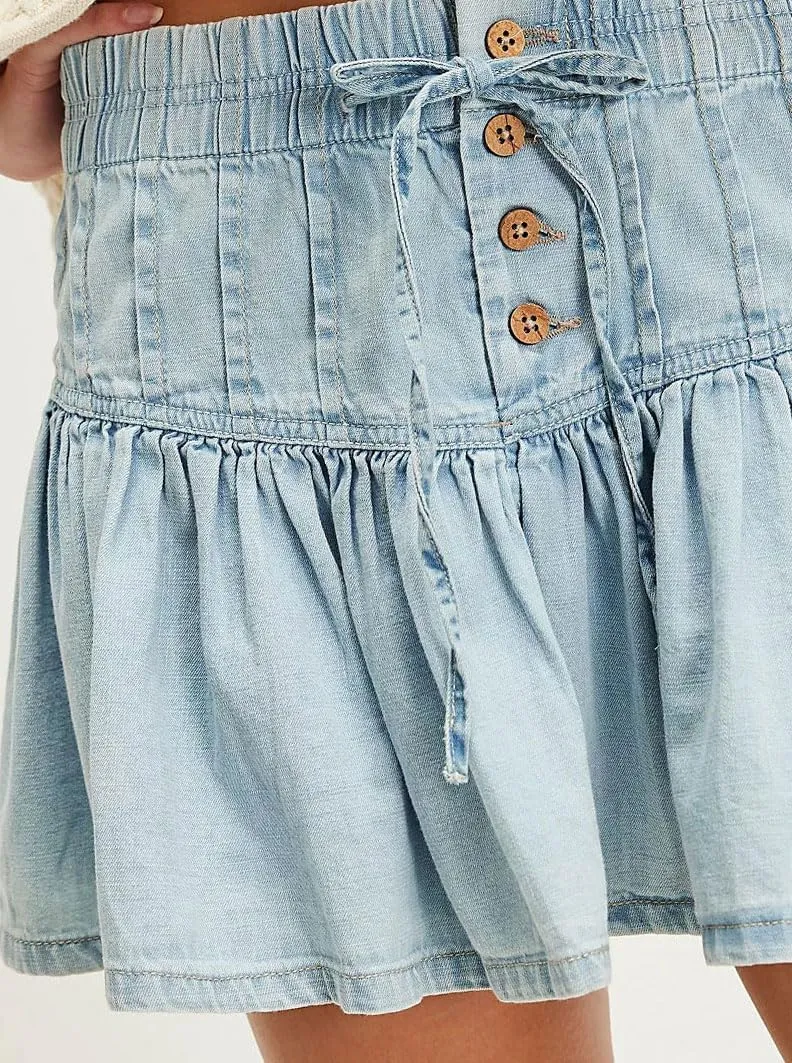 chouyatou Women's Denim Pleated A Line Mini Skirt High Elastic Waisted Button Ruffle Jean Short Skirt